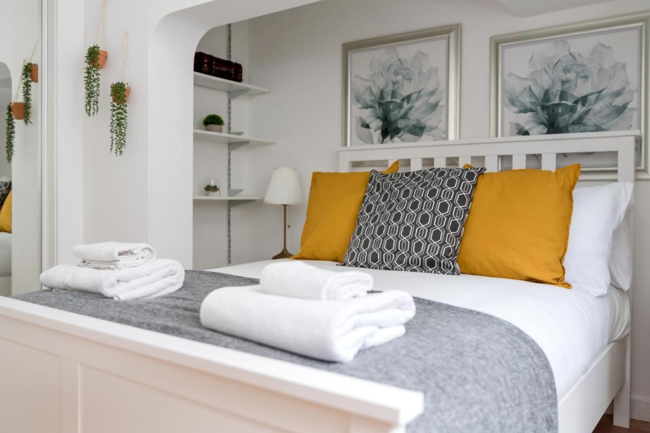 Cosy 1 Bedroom In The West End EDI Exterior photo